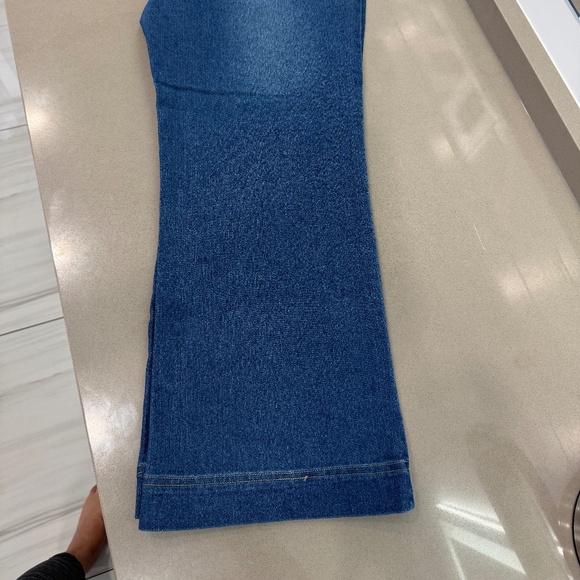 Women's Stretch Pull-On Jeans - Picture 8 of 8